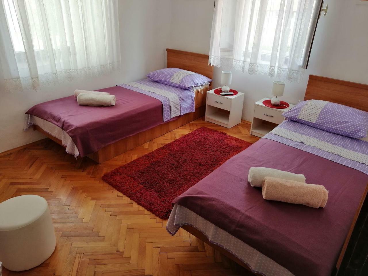 House Lotties Vila Stari Grad  Quarto foto